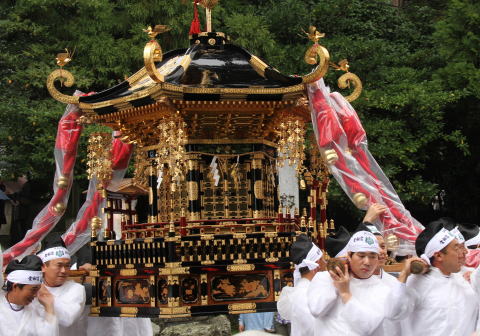 重いぞー「よいしょ　よいしょ」